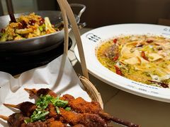 -渔语鱼酸菜鱼新川菜(来福士店)