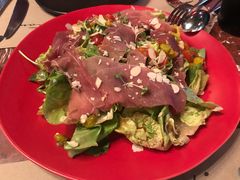 -Cocotte Farm Roast & Winery