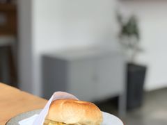 日式炒蛋贝果-怪 kafe.