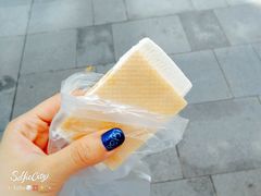 -詹爷爷乌节路街头冰淇淋