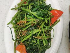 -肥仔文澳门猪骨煲(南京西路店)