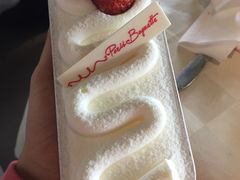 -巴黎贝甜(大宁国际商业广场店)
