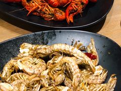 -沪小胖小龙虾(淮海中路旗舰店)