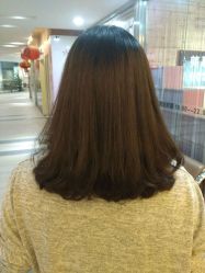 中发-镁连社·美联社