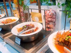 -川骄海鲜自助(王府井奥莱UP TOWN店原世界之花店)