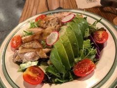 牛油果烤鸡沙拉-I HOLIC艾豪丽披萨(KKone店)