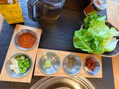 -黑豚黨韩国烤肉料理(悦然时光店)