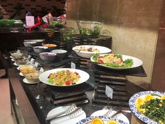 自助取餐区-乐咖啡西餐厅(太湖皇冠假日酒店)