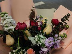 -亭亭鲜花店(中山北路店)