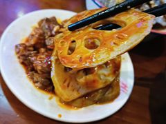 -爆炸头阿姨小四川正宗川味小吃(无任何分店)