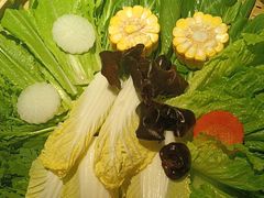 -尚尚仙·酸汤猪手·猪肚鸡火锅(华联万柳购物中心店)