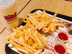 -The Habit Burger Grill 哈比特汉堡(复兴soho店)