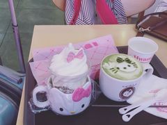 -Hello Kitty Cafe(弘大店)