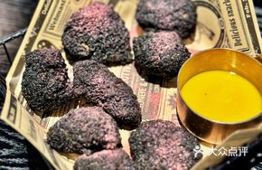 BLACKPINK Black Powder Fried Chicken