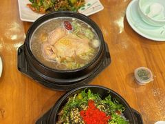 -长寿参鸡汤(朝韩风情街店)