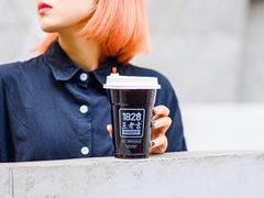 -1828王老吉·草本新茶(珠江新城地铁站店)