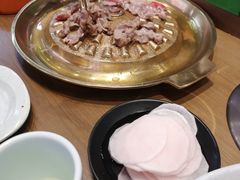 -猪啊牛呀羊啊铜盘烤肉(正大广场店)