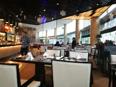 -惠州皇冠假日酒店·西餐厅·自助餐厅
