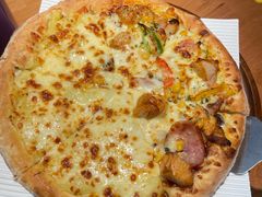 -Dragon Pizza•圆脸龙披萨·牛排餐厅