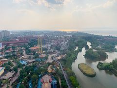 -七彩云南欢乐世界