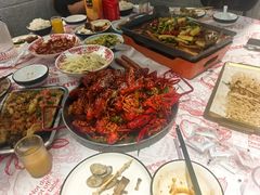 -老班长·小龙虾·鲜货烧烤大排档(金街美地店)