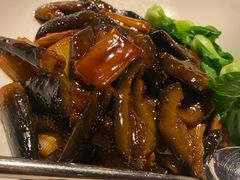 葱烧海参配乌米菌-鲁采LU STYLE(新天地店)