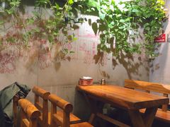 -万记麻辣烫国展总店