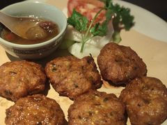 -大头虾越式风味餐厅(光明广场店)