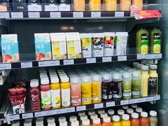 -全家便利店(东直门店)