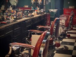 -老炮儿男士复古理发馆BarberShop