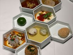 秦淮八艳美味小吃-民国红公馆·秦淮八艳(夫子庙店)