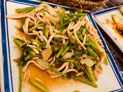 -八两八金·莱芜特色炒鸡(市南漳浦路店)