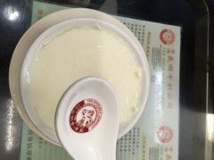 义顺牛奶公司(佐敦店)-义顺牛奶公司(庇利金街店)