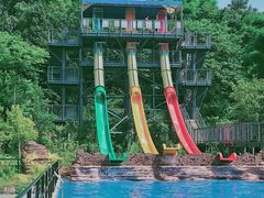 -泸州欢乐派海滩公园