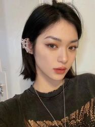 -丝语萱形象