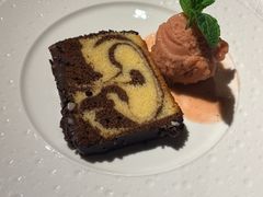 -LESCEDARS Brasserie Bistro香柏树