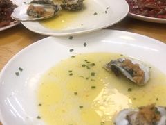 -小辣妹川味海鲜加工店(第一市场椰风巷店)
