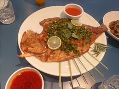 -一坐一忘云南菜(嘉里中心店)