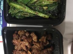 -老街烧烤大排档·地道湖北菜·龙虾馆(汉口火车站店)