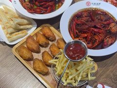 -叶派龙虾•招牌香辣蟹·海鲜(中海国际店)