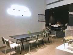 -UNI UNI(环亚凯瑟琳店)