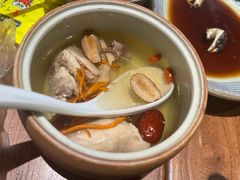-蟹黄鱼·海派深夜面馆(巨鹿路店)
