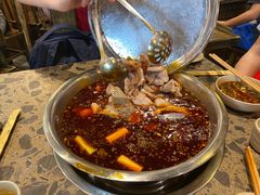 -肖肖酸萝卜鱼火锅(总店)