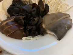 -常赢三兄弟·清真涮肉·清真炒菜(朝阳新城店)