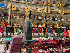 -VENCHI 闻绮(北京国贸商城店)