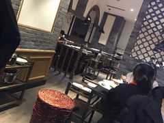 -红九格老火锅(三峡广场店)