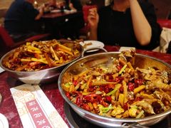 干锅牛蛙-馋嘴蛙火锅