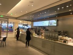 -喜茶(杭州滨江宝龙店)