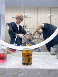 -D.G造型·烫发染发接发