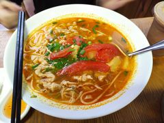 越式酸汤肥牛粉-探越越南牛肉粉(江南西分店)